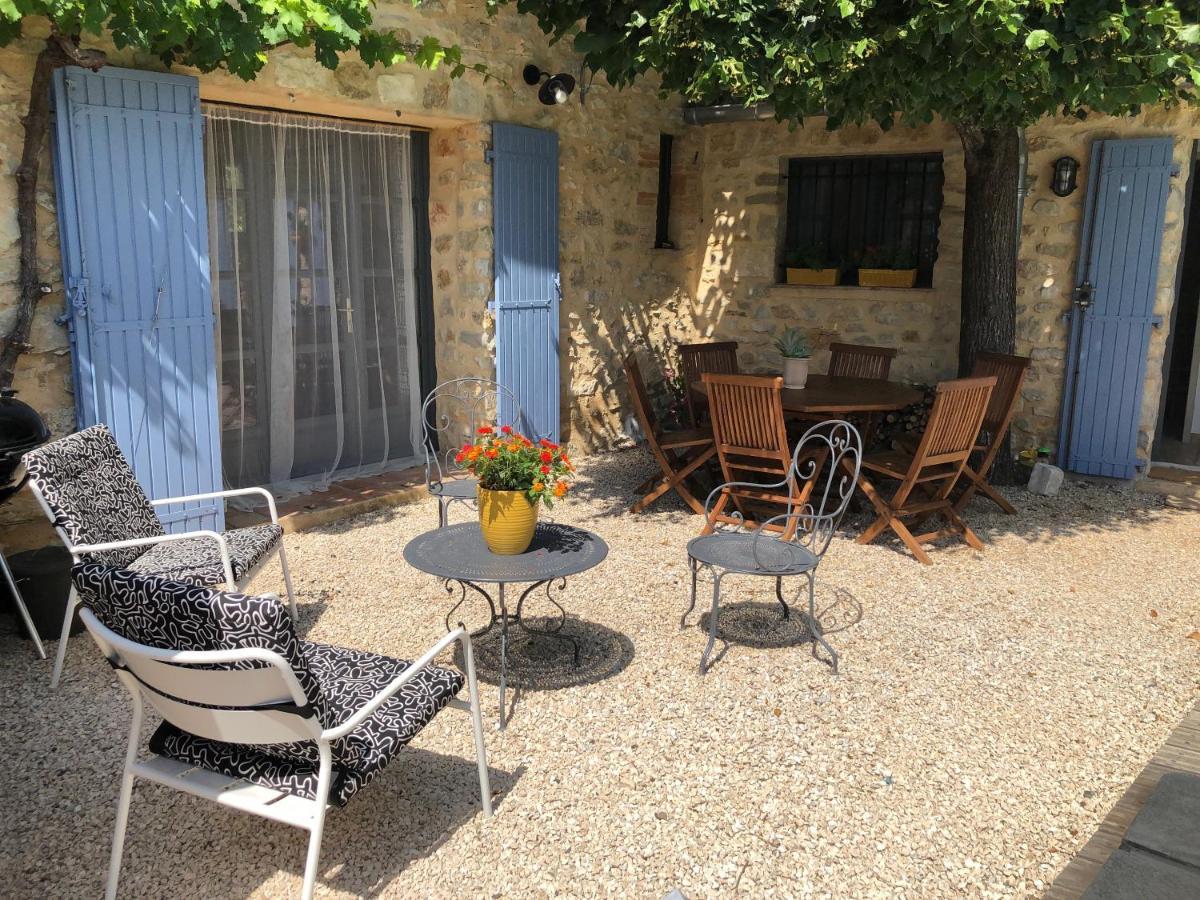 Maison De Plain Pied Pour 4 Pers Piscine Lussan Lussan  Exteriér fotografie