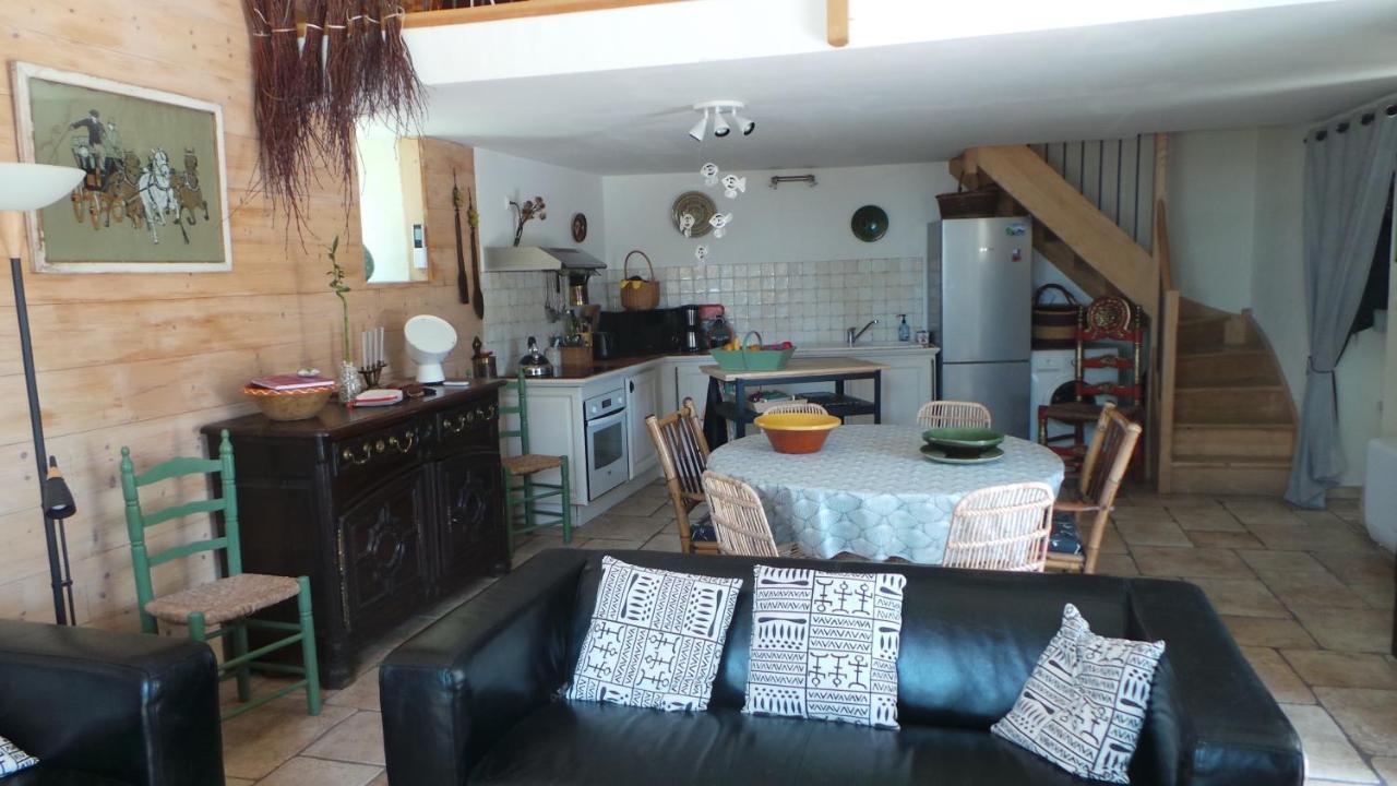 Maison De Plain Pied Pour 4 Pers Piscine Lussan Lussan  Exteriér fotografie